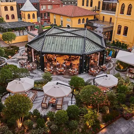 Otel Four Seasons At Sultanahmet 5*