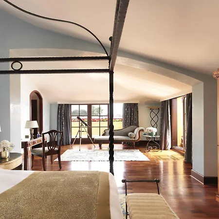 Otel Four Seasons At Sultanahmet 5*