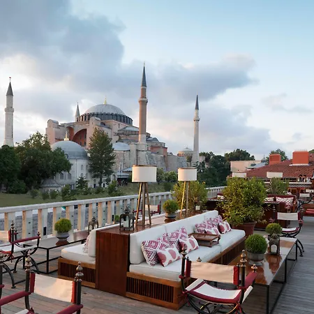 Four Seasons At Sultanahmet
