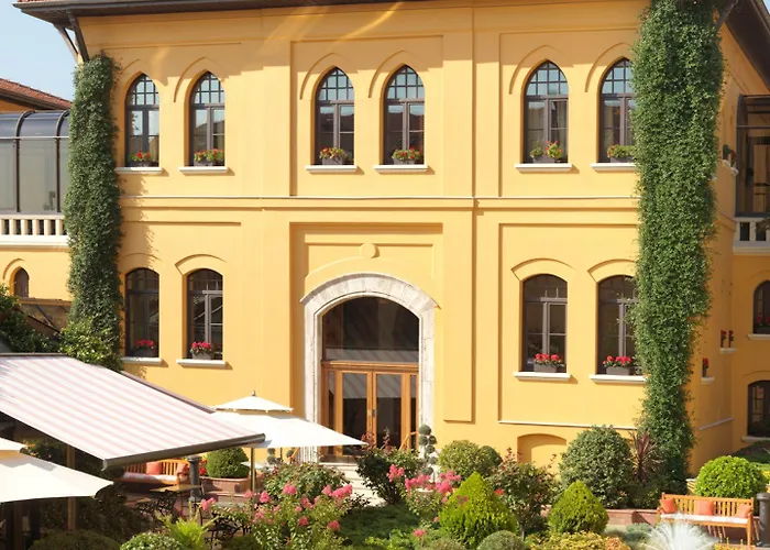 Four Seasons At Sultanahmet