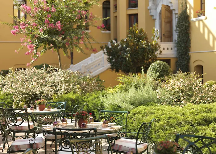 Four Seasons At Sultanahmet Hotel