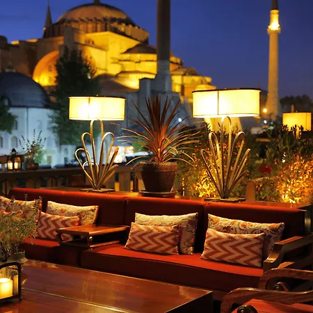 Four Seasons At Sultanahmet