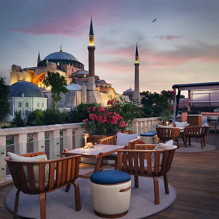 Four Seasons At Sultanahmet