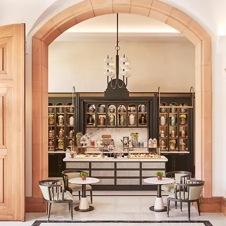 苏丹米特伊斯坦布尔四季酒店 5*