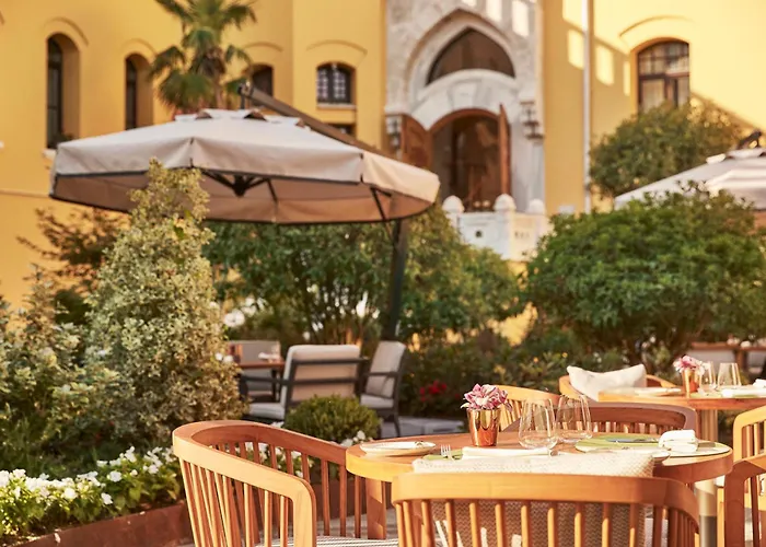 Four Seasons At Sultanahmet 5*